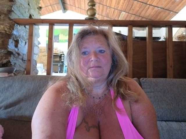 lady-vamp webcam