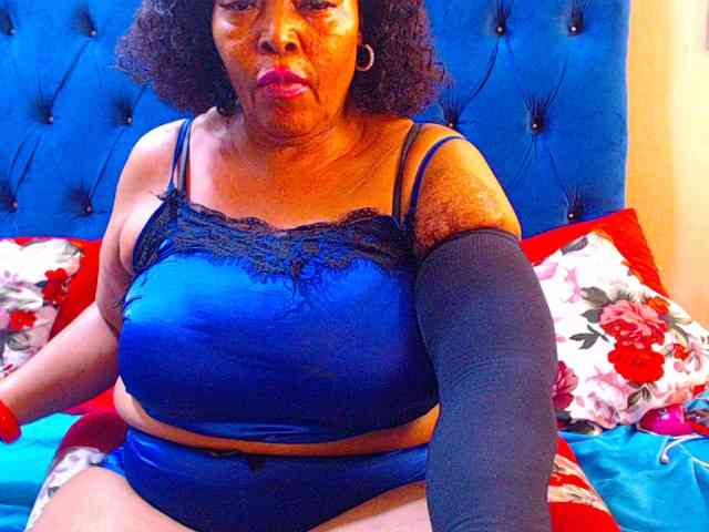 Ebonycandy10 webcam