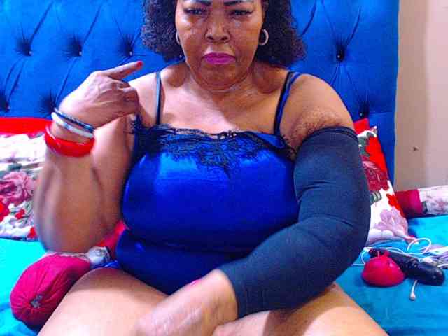 Ebonycandy10 webcam