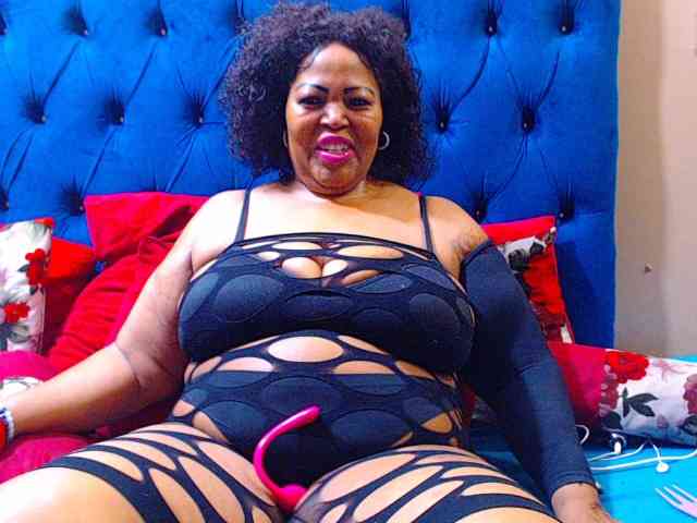 Ebonycandy10 webcam