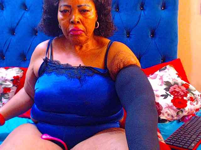 Ebonycandy10 webcam