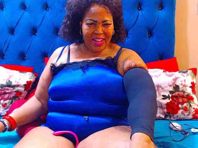 Ebonycandy10 webcam