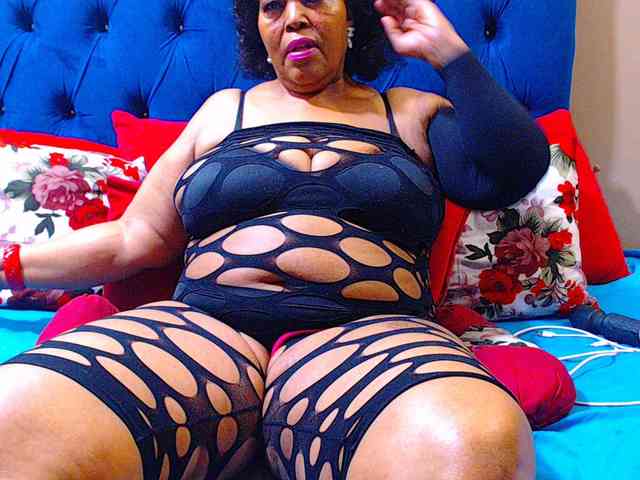Ebonycandy10 webcam