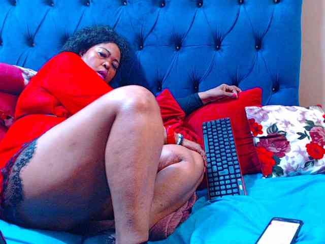 Ebonycandy10 webcam