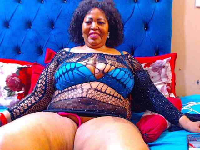 Ebonycandy10 webcam