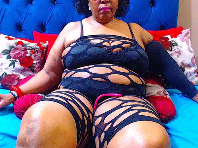 Ebonycandy10 webcam