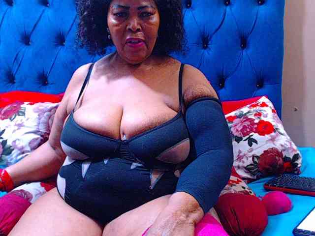 Ebonycandy10 webcam