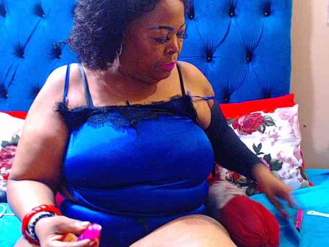 Ebonycandy10 webcam