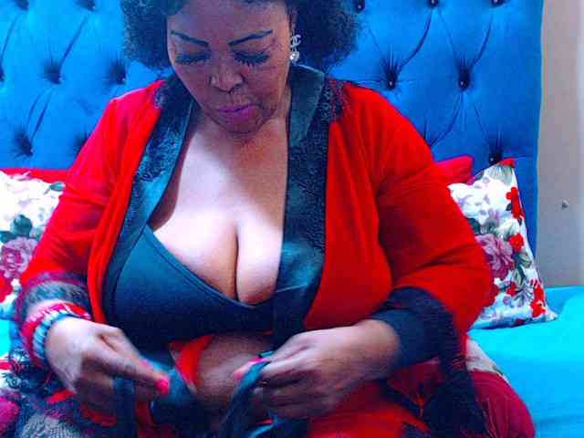 Ebonycandy10 webcam