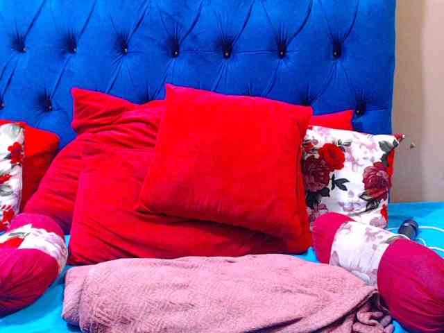 Ebonycandy10 webcam