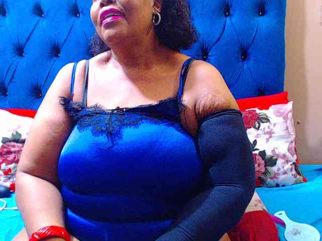 Ebonycandy10 webcam