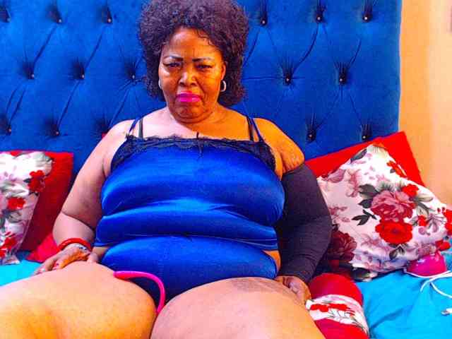 Ebonycandy10 webcam