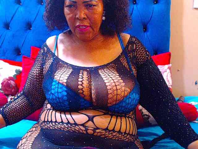 Ebonycandy10 webcam