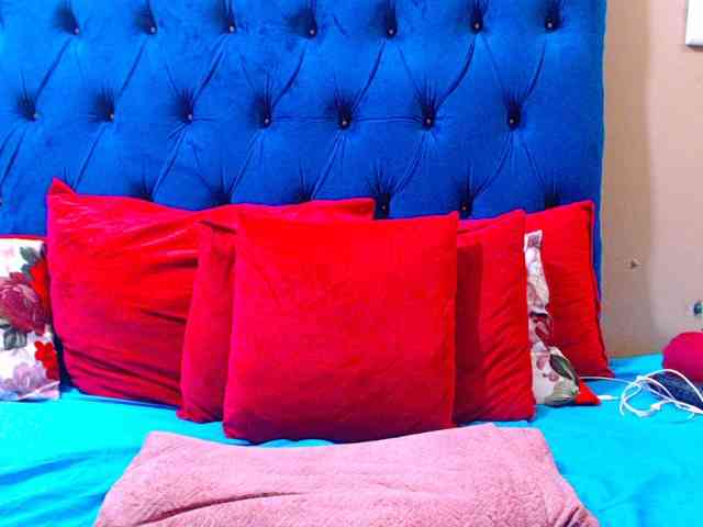 Ebonycandy10 webcam