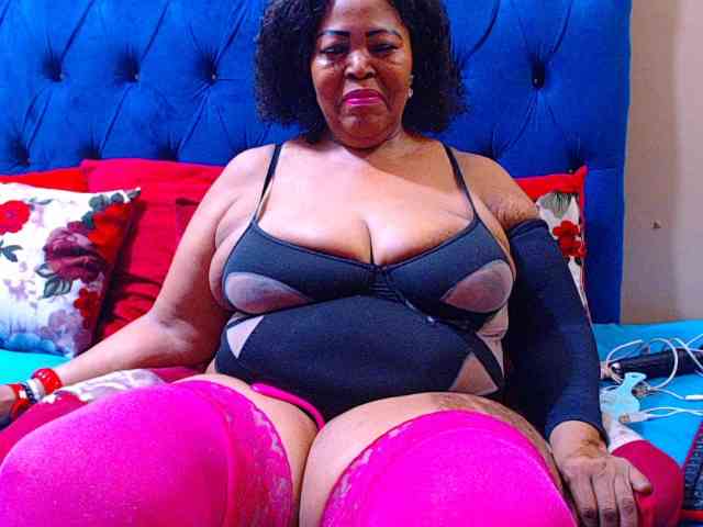 Ebonycandy10 webcam