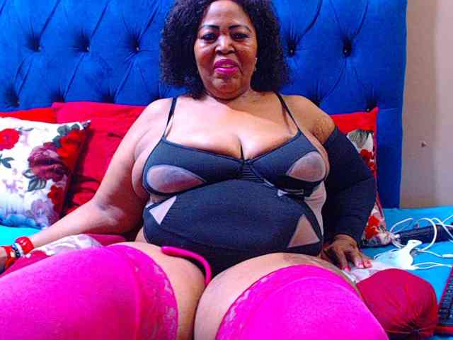 Ebonycandy10 webcam