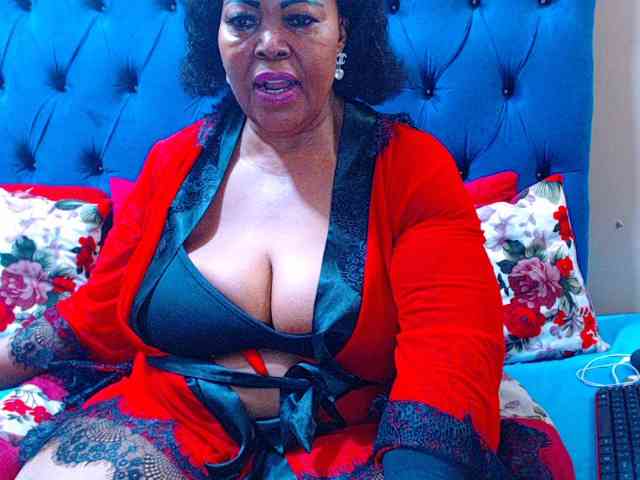 Ebonycandy10 webcam