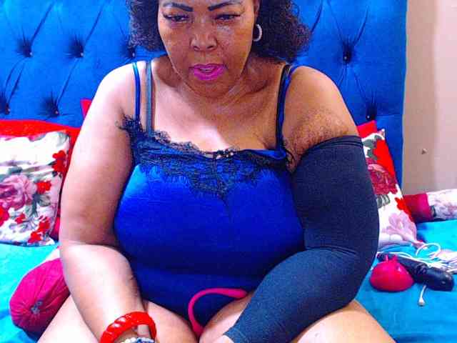 Ebonycandy10 webcam