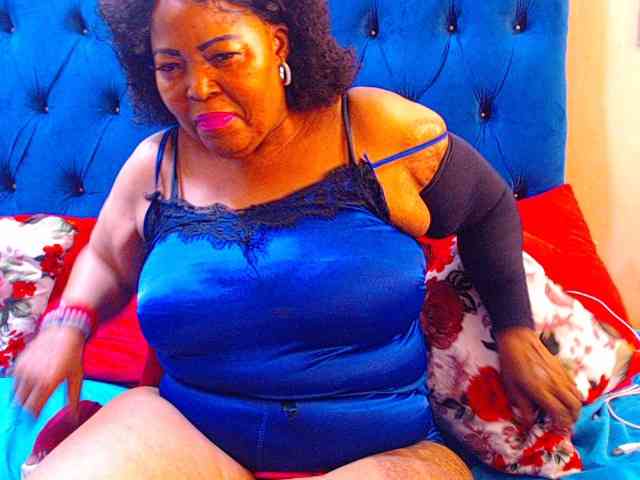 Ebonycandy10 webcam