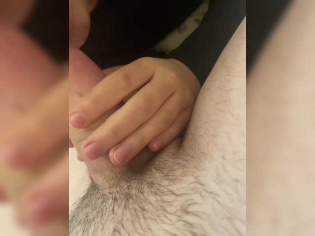 Entra en el chat con el modelo markAndhella markAndhella