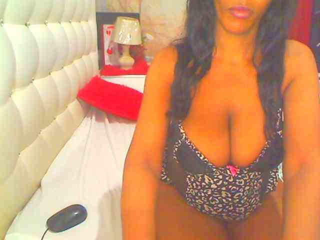 HOTLILLIE webcam