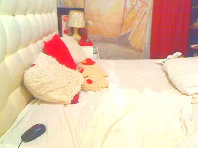 HOTLILLIE webcam