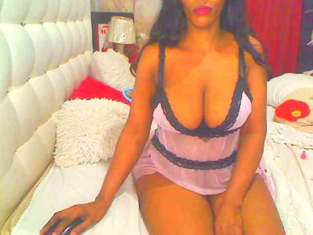 HOTLILLIE webcam