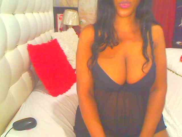 HOTLILLIE webcam