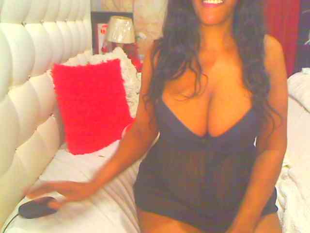 HOTLILLIE webcam