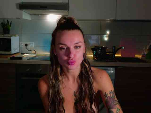 Tatachka1 webcam