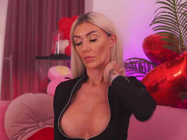 TheFallingAngel webcam