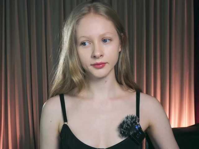 go to chat with MiaVebes