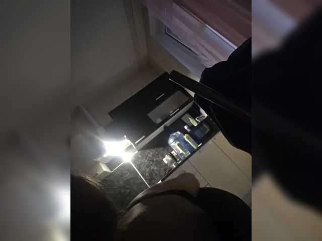 go to chat with _exyqnsis_19