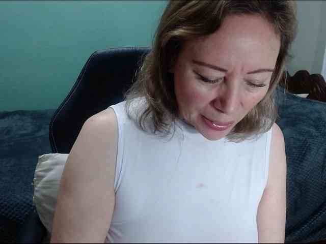 BRENDA-SEXY69 webcam
