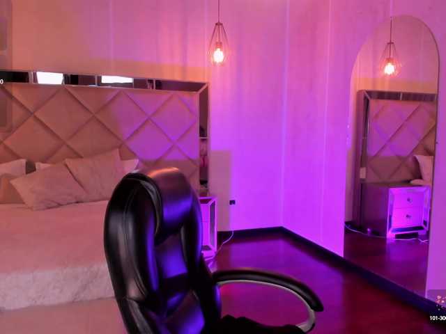 ViolettHansson webcam
