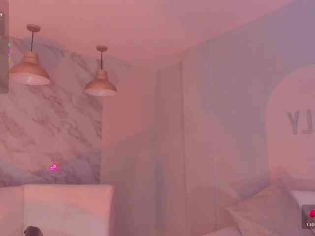 ViolettHansson webcam