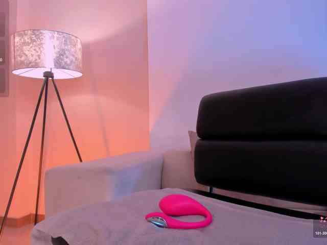 ViolettHansson webcam