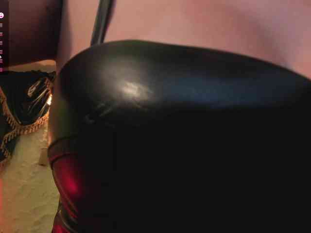 AliceHarper1 webcam