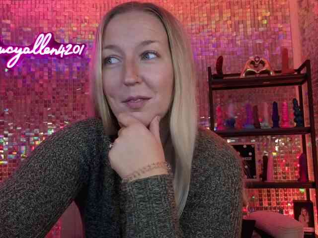 lucyallen4201 webcam