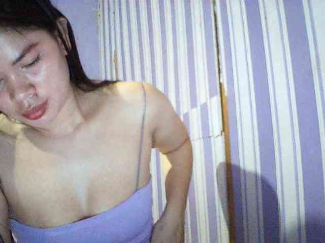 Asianpinay4ulove webcam