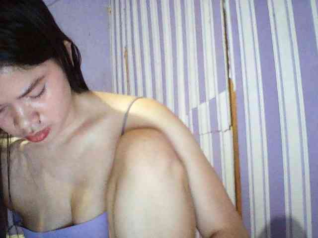 Asianpinay4ulove webcam