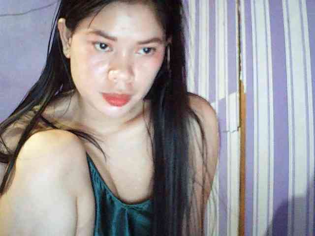 Asianpinay4ulove webcam