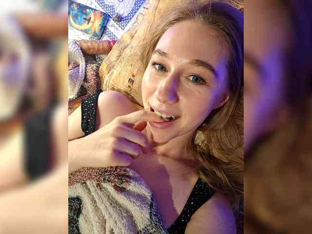 kiskaWEDNESDAY webcam