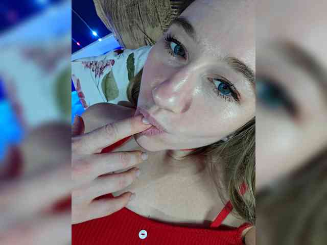 kiskaWEDNESDAY webcam