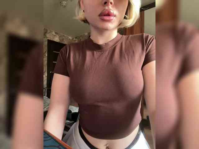 WhiteFox777 webcam