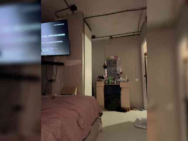 11ADRENALINE11 webcam