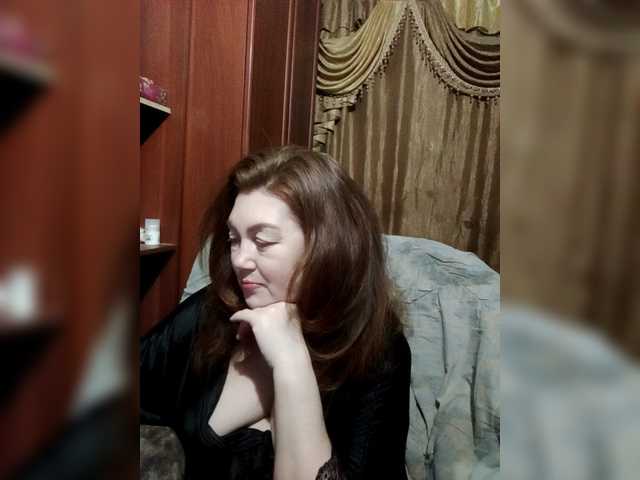 Entra en el chat con el modelo Sadie-Lorri Sadie-Lorri