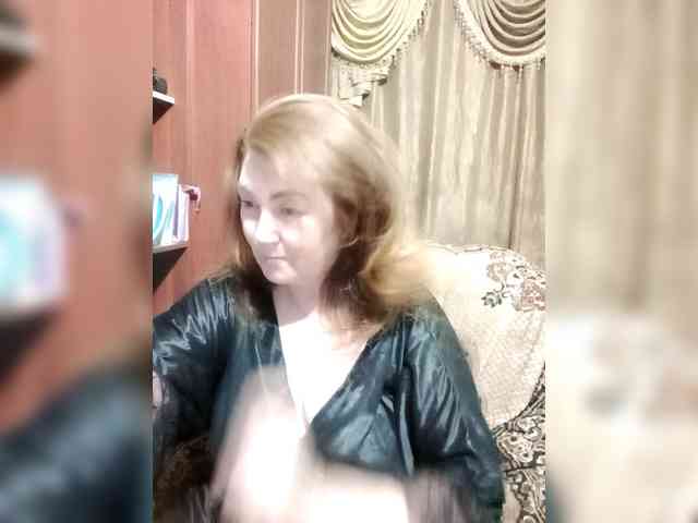 Sadie-Lorri webcam