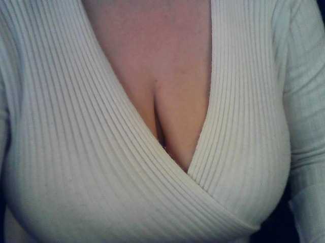 --A-M-I-N-A-- webcam