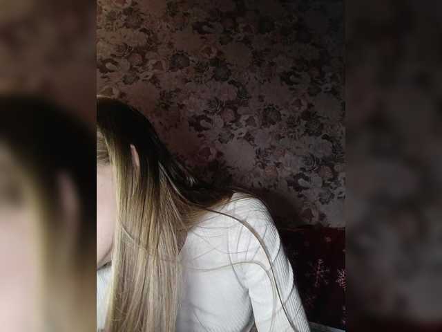 Entrez le videochat erotique avec le
modèle ---kisa25_ ---kisa25_